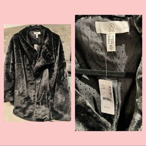 BRAND NEW ADDITION ELLE FAUX FUR COAT